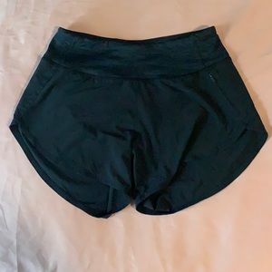 Outdoor voices Hudson 4” short